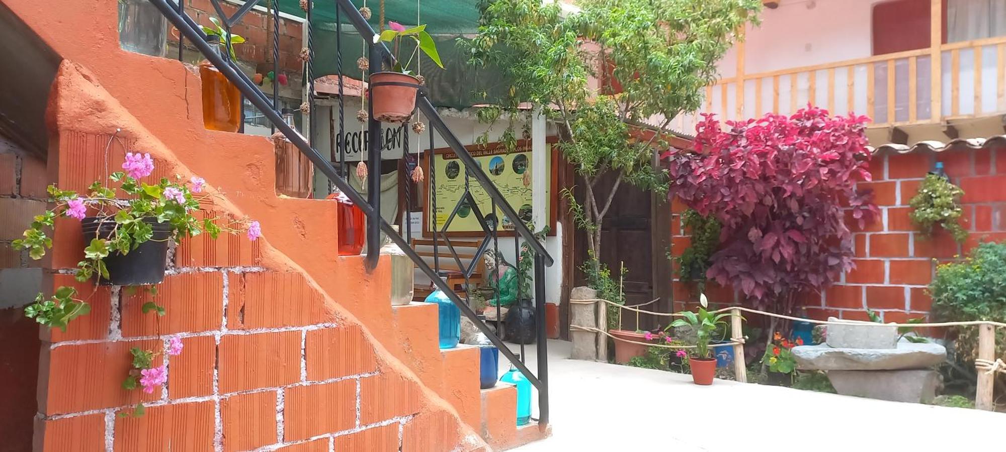 Hostal Raymi 오얀따이땀보 외부 사진